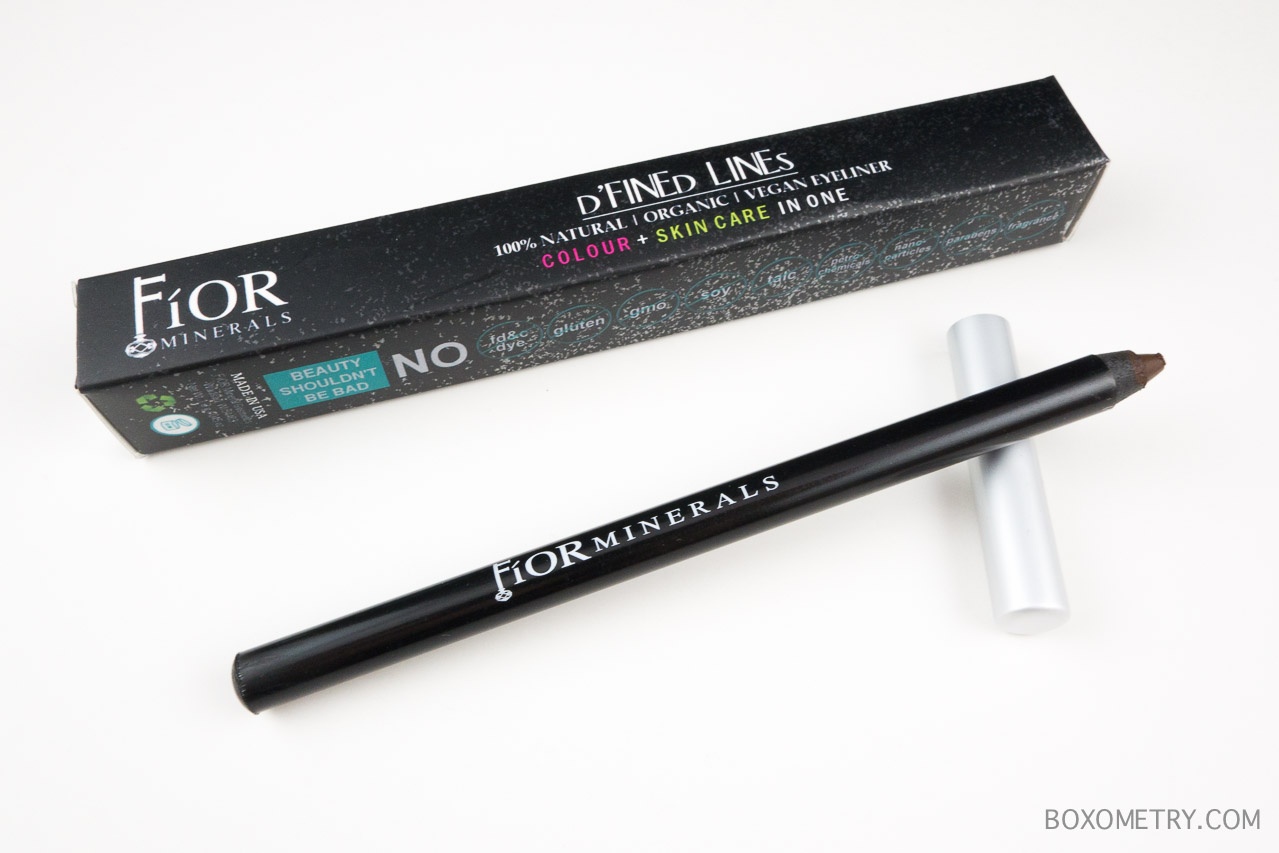 Boxometry Petit Vour June 2015 Review - Fior Minerals Organic Eyeliner